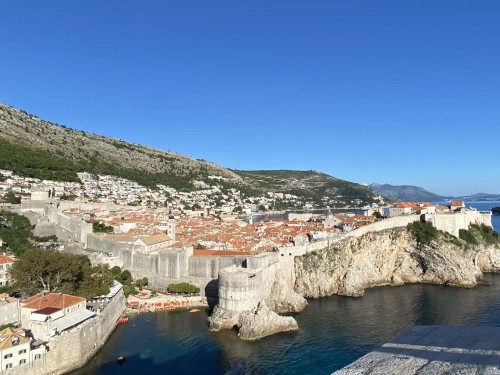 迷失在巴尔干半岛9日游•德国往返•解锁权游取景地