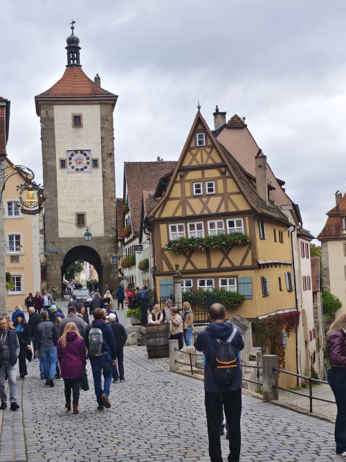 法兰克福一日游B线：浪漫之路起点维尔茨堡+罗腾堡童话小镇