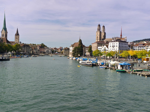 【经典热卖】爱的迫降同款•湖光山色瑞士四天精选