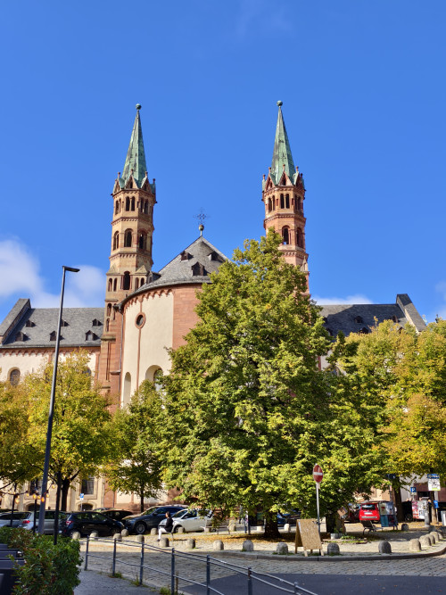 法兰克福一日游B线：浪漫之路起点维尔茨堡+罗腾堡童话小镇