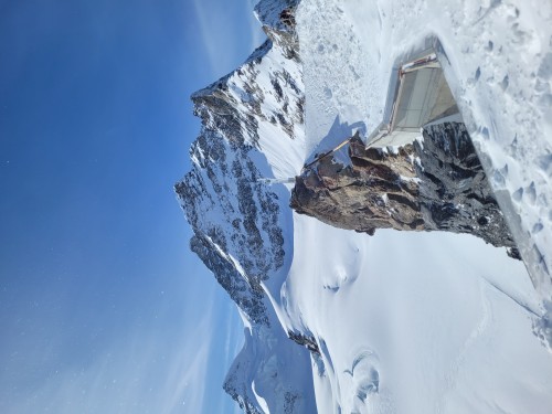 瑞士一地•湖光山色全景四日风情游（苏黎世上 可选斯图加特/法兰克福下）