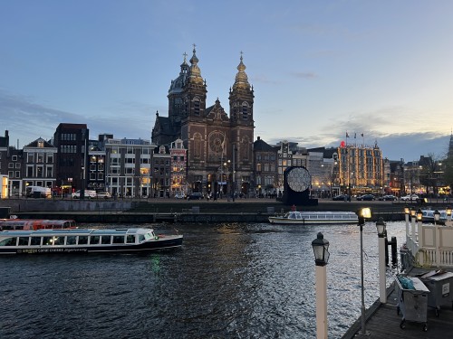 遍游西欧风情6日深度游（巴黎往返·荷比卢德法五国六日游）