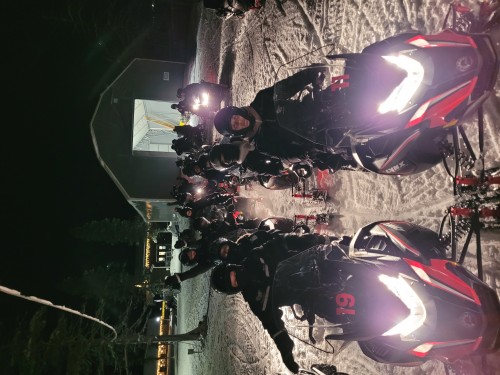 6日纵贯拉普兰极光破冰之旅•圣诞老人村|破冰船|帝王蟹之旅|狗拉雪橇|雪地摩托追极光•赠送驯鹿农场