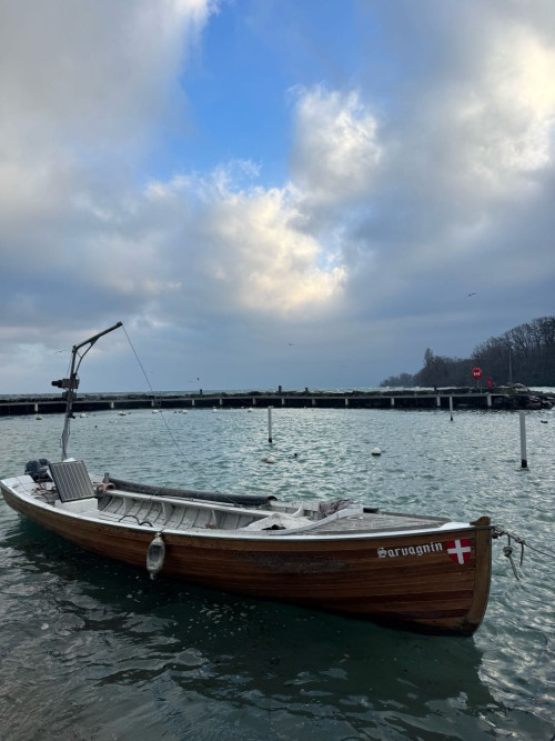 【经典热卖】【奇峰湖泊，亲近自然】法瑞双国，金色快车之旅